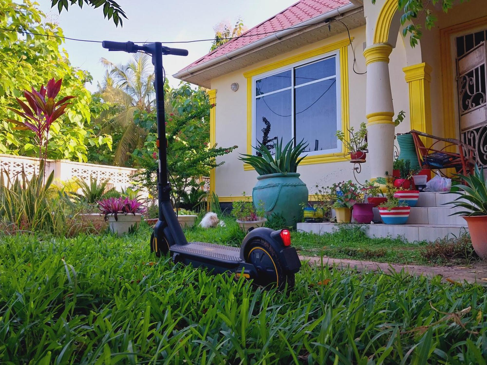 مبيت وإفطار دار السلام L&J Modern Backpackers Kigamboni Beach House المظهر الخارجي الصورة